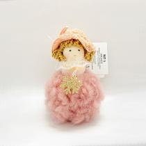 Enfeite Para Pendurar Menina Com Chapéu Rosa - 1 unidade - Cromus - Rizzo Enfeite Para Pendurar Menina Com Chapéu Rosa - 1 unidade - Cromus - Rizzo