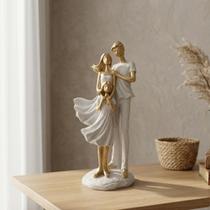 Enfeite para Sala e Estante Escultura Família Casal e Filha 29cm VÁRIAS VARIEDADES Enfeite para Sala e Estante Escultura Família Casal e Filha 29cm VÁRIAS VARIEDADES