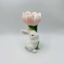Enfeite Páscoa Coelho em resina com Tulipa 20x10cm Enfeite Páscoa Coelho em resina com Tulipa 20x10cm