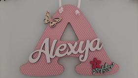 Enfeite Quadro Porta Maternidade menina em mdf personalizado