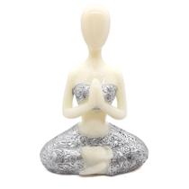 Enfeite Yoga Resina Estatua Decorativa Orando Cinza 12 cm