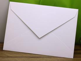 Envelope Bico 16x22cm - 25 peças - Linho Telado Branco Off 180gr para Convite 15x21cm