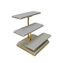 Escada 3 Degraus DE METAL FORRADA OFF WHITE Escada 3 Degraus DE METAL FORRADA OFF WHITE