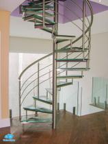Escada caracol inox
