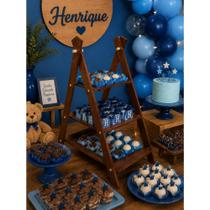 Escada Decorativa para Festa Expositor de Doces para Mesa Principal, Aniversário, Chá de Bebê Escada Decorativa para Festa Expositor de Doces para Mesa Principal, Aniversário, Chá de Bebê