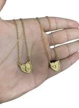 ESCAPULÁRIO FEMININO ESPÍRITO SANTO E JESUS - BANHADO A OURO 18k ESCAPULÁRIO FEMININO ESPÍRITO SANTO E JESUS - BANHADO A OURO 18k
