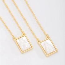 Escapulário Luxo Madre Pérola Sagrado - Acessório Elegante
