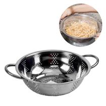 Escorredor Massas Macarrão Legumes Frutas Inox C/ Alça 23Cm Escorredor Massas Macarrão Legumes Frutas Inox C/ Alça 23Cm