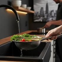 Escorredor Multiuso Inox 22cm Cozinha Com Alça Prático Escorredor Multiuso Inox 22cm Cozinha Com Alça Prático