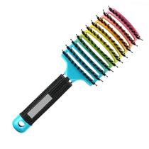 Escova de Cabelo Raquete Térmica Curva Profissional Desembaraça com Cerdas Mistas de Javali e Nylon Cabo de Borracha