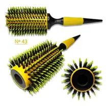 Escova De Cabelo Térmica Amarela Cerdas De Javali Mista Madeira Ref. 43 Escova De Cabelo Térmica Amarela Cerdas De Javali Mista Madeira Ref. 43
