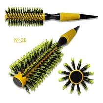 Escova De Cabelo Térmica Amarela Cerdas Javali Mista Ref. 20 Escova De Cabelo Térmica Amarela Cerdas Javali Mista Ref. 20