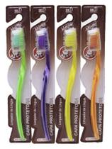 Escova de Dentes 19Cm Média Adulto c/ Capa Cerdas Ponta Polidas e Cabo de Cores Sortidas e Limpador Escova de Dentes 19Cm Média Adulto c/ Capa Cerdas Ponta Polidas e Cabo de Cores Sortidas e Limpador