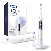 Escova de dentes elétrica Oral-B iO Deep Clean + Protect White
