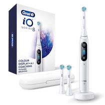 Escova de dentes elétrica Oral-B iO Series 8 com 2 cabeças de escova branca