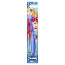 Escova Dental Infantil Oral-B Pro Saúde Stages de 5 a 7 Anos Macia Cores e Personagens Sortidos com 1 Unidade - Oral B