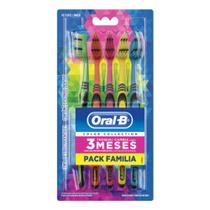 Escova Dental Oral-B Pack Família Com 5
