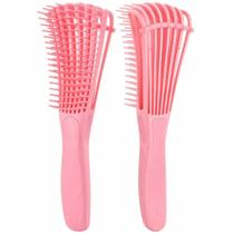 Escova Polvo para desembaraçar o cabelo rosa.