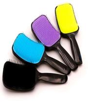 Escova raquete para cabelo almofada resistente - Filó Modas