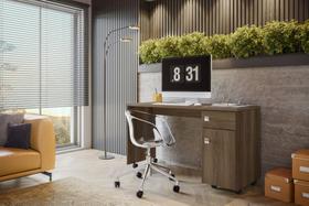 Escrivaninha Office Malta Lukaliam com Gaveta com Chave Rodízios Tampo 25mm 1,35m