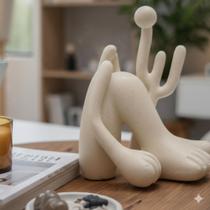 Escultura Abaporu Tarsila do Amaral 17cm Arte Moderna Decoração Sofisticada Contemporânea AVB DECOR