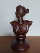 Escultura Busto Minimalista Contemporânea