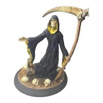 Escultura Caveira Foice No Cemitério Dourado 22 Cm Resina