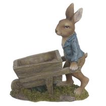 Escultura coelho decor c/carrinho de mao em resina