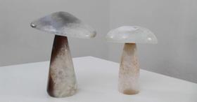 Escultura Cogumelos Em Ágata Natural Branco E Âmbar Escultura Cogumelos Em Ágata Natural Branco E Âmbar