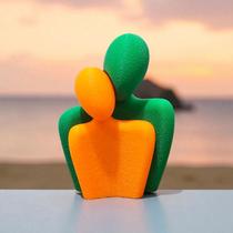 Escultura Decorativa Casal de Namorados Decoração Moderna e Minimalista - Verde com Laranja
