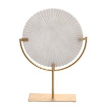 Escultura Decorativa Dourado e Branco 28x39x10cm Escultura Decorativa Dourado e Branco 28x39x10cm