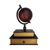 Escultura Decorativo Formosa Globo sob Livros Escultura Decorativo Formosa Globo sob Livros