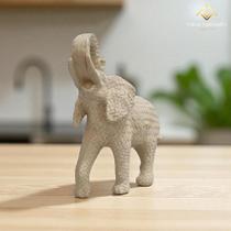 Escultura Elefante 24cm Gesso Premium Cor Nude (Palha) Decoração Artesanal Moderna AVB DECOR