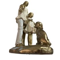 Escultura Estatua Alto Padrão Amor Mãe Casal de Filhos e Pet