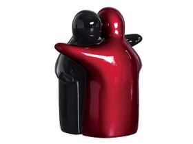 Escultura Estatueta Estátua Cerâmica Decorativa Casal Abraço Amigos Saudade Vermelho Rubi