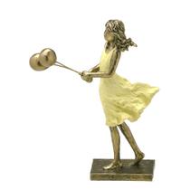 Escultura Menina Decorativa