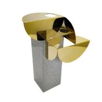 Escultura Metal Abstrato Decorativa Base Marmore Luxo Escultura Metal Abstrato Decorativa Base Marmore Luxo