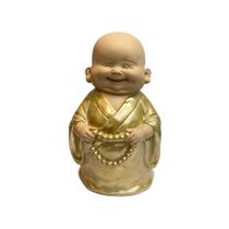 Escultura monge funny dourado sorrindo