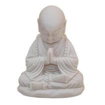 Escultura Monge Oração De Pó De Mármore Branco 16Cm - Estrela D'Água