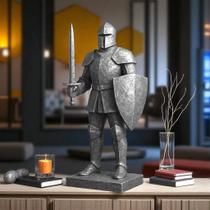Escultura "O Ultimo Cavaleiro " - Figura representa Cavaleiro medieval