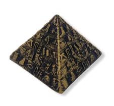 Escultura pirâmide egipcia 5 cm em resina - simbolizam estrutura, poder, riqueza e hierarquia. - Lua Mistica