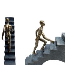 Escultura Superação Degraus da Vida Subir a escada