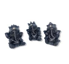 Escultura trio ganesha sego, surdo e mudo 8 cm preto com cinza - Lua Mistica