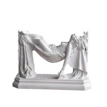 Escultura Venus Goddess Nordic Resin 23 cm com acabamento branco