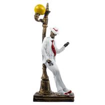 Escultura Zé Pelintra no Poste Vintage em Resina 15 cm