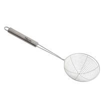 Escumadeira Aramada Peneira Frituras Aço Inox 19cm Diâmetro Escumadeira Aramada Peneira Frituras Aço Inox 19cm Diâmetro