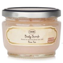 Esfoliante corporal Sabon Rose Tea 320g com sal e óleos do Mar Morto
