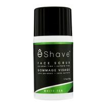 Esfoliante facial e chá branco para homens