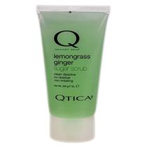 Esfoliante para a pele QTICA Lemongrass Ginger Sugar Scrub 200 g