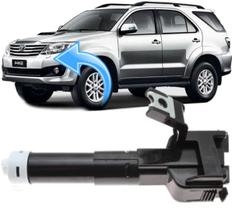 Esguicho Brucutu do Farol Hilux Sw4 Srv de 2012 À 2015 - Ld Esquerdo